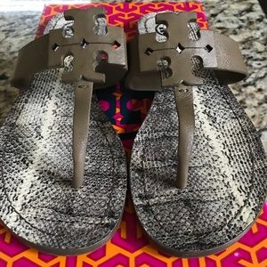 Tory Burch Moore Flat Thong Leather Sandals